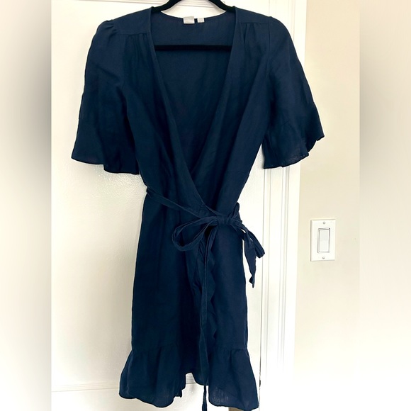 Linen wrap dress - Picture 1 of 5